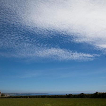 Ewe With A View Sea View Shepherds Huts Breage Экстерьер фото